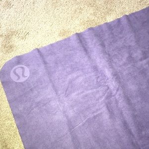 Lululemon purple the towel for yoga mat
